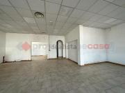 Locale in vendita di 100 m²