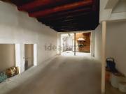 Locale in vendita di 100 m² in Via Mercatovecchio