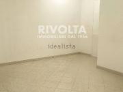 Locale in vendita di 100 m² in Via Monte Pertica