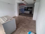 Locale in vendita di 100 m² in Via Nino Tavoni, 3