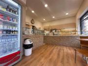 Locale in vendita di 100 m² in Via Volvinio