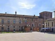 Locale in vendita di 100 m² in Via Giardino