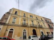 Locale in vendita di 101 m² in Via Cristoforo Colombo