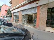 Locale in vendita di 101 m² in Via Tor Caldara, 12