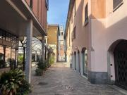 Locale in vendita di 105 m² in Via dell&apos Assunta