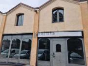 Locale in vendita di 109 m² in Via Risorgimento