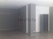 Locale in vendita di 110 m² in Via Cesare Battisti