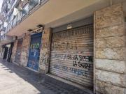 Locale in vendita di 110 m² in Via Curzio Rufo, 31