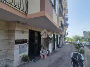 Locale in vendita di 110 m² in Via Gabriele Jannelli