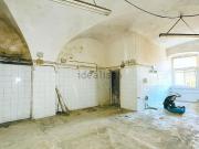 Locale in vendita di 110 m² in Via Giovanni Amendola