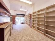 Locale in vendita di 110 m² in Via Ivanoe Bonomi