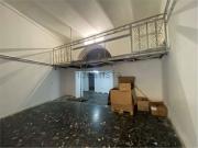 Locale in vendita di 110 m² in Via Ugo Foscolo, 6