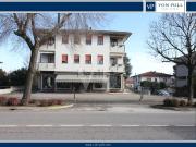 Locale in vendita di 159 m² in Strada Statale Pasubio, 89