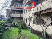 Locale in vendita di 115 m² in Via Banfi, 15