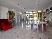 Locale in vendita di 115 m² in Via Paolo Veronese