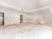 Locale in vendita di 115 m² in Via Sestio Calvino