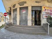 Locale in vendita di 118 m² in Via Napoli, 23