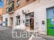 Locale in vendita di 120 m² in Piazza di Santa Maria...