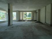 Locale in vendita di 120 m² in Viale A. Madruzza