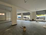 Locale in vendita di 120 m² in Viale Duca D&apos Aosta, 50