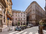 Locale in vendita di 121 m² in Via dei Leutari, 22