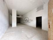 Locale in vendita di 123 m² in Piazza Iacopo Sannazzaro