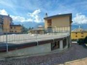 Locale in vendita di 124 m² in Via Camillo Morelli, 8