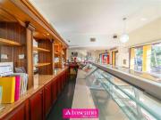 Locale in vendita di 124 m² in Viale Aldo Moro