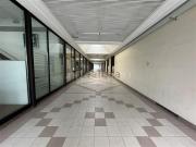 Locale in vendita di 125 m² in Via della Volta