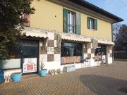 Locale in vendita di 126 m² in Via Palazzo