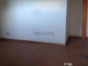 Locale in vendita di 1300 m² in Via Napoli, 30