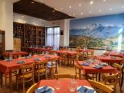 Locale in vendita di 130 m² in Via Ancona, 36