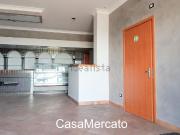 Locale in vendita di 130 m² in Via Frascati