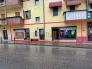 Locale in vendita di 133 m² in Via Corte