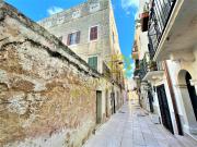 Locale in vendita di 138 m² in Via Edmondo De Amicis, 9