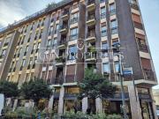 Locale in vendita di 140 m² in Via Alessandro Manzoni