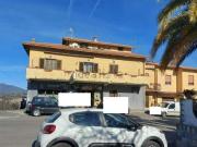 Locale in vendita di 140 m² in Via Farense