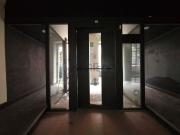 Locale in vendita di 140 m² in Via Filippo Pacini