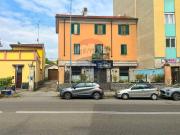 Locale in vendita di 140 m² in Via Gerolamo Borgazzi, 34