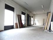 Locale in vendita di 140 m² in Via Pianezza