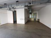 Locale in vendita di 140 m² in Via Roma, 31