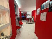 Locale in vendita di 140 m² in Viale Leonardo da Vinci