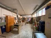Locale in vendita di 142 m² in Via della Casetta Mattei, 424 Locale in vendita di 142 m² in Via della Casetta Mattei, 424