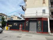 Locale in vendita di 146 m² in Viale Quattro Aprile