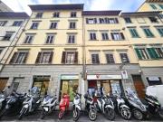 Locale in vendita di 148 m² in Piazza Ognissanti