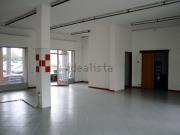 Locale in vendita di 151 m² in Piazza Don Todeschini