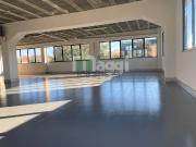 Locale in vendita di 1520 m² in Via Novegro