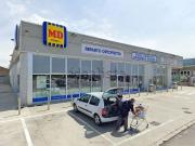 Locale in vendita di 1550 m² in Via Ugo Ruberti, 19