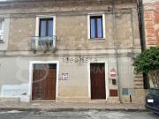 Locale in vendita di 155 m² in Via Garibaldi, 26