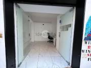 Locale in vendita di 15 m² in Via Domenico Cirillo, 57